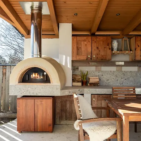 Villa Wellness Close To Ljubljana *